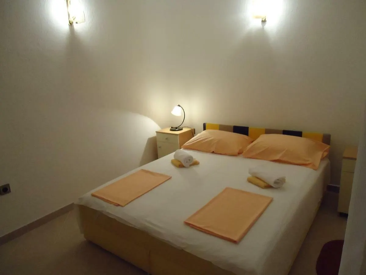 Apartment Tina Trogir