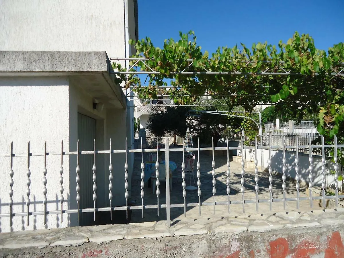 Apartment Tina Trogir Croatia