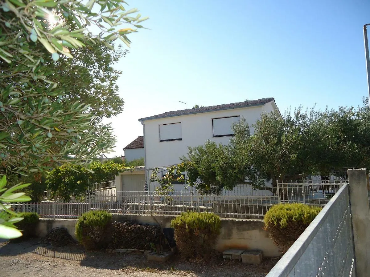 Apartment Tina Trogir