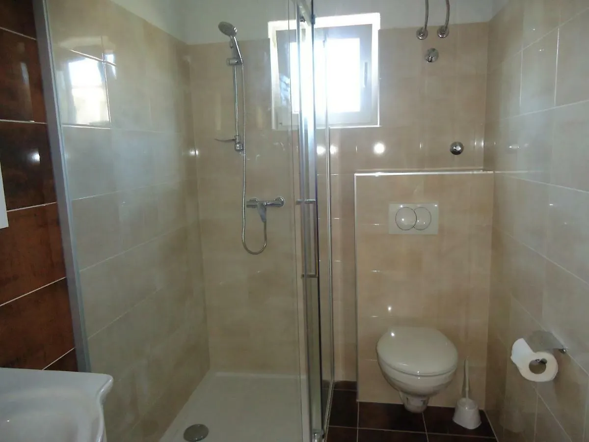 Apartment Tina Trogir 0*,
